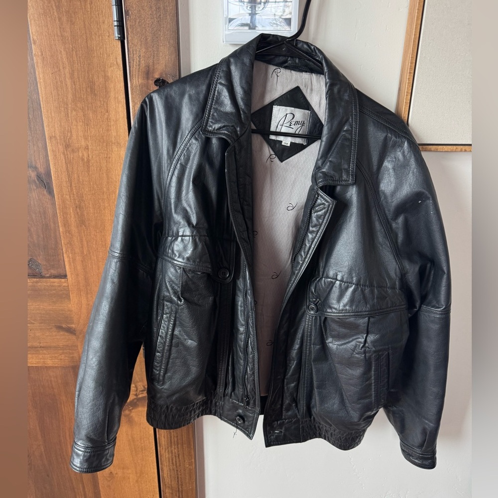 Remy Leather jacket size 38